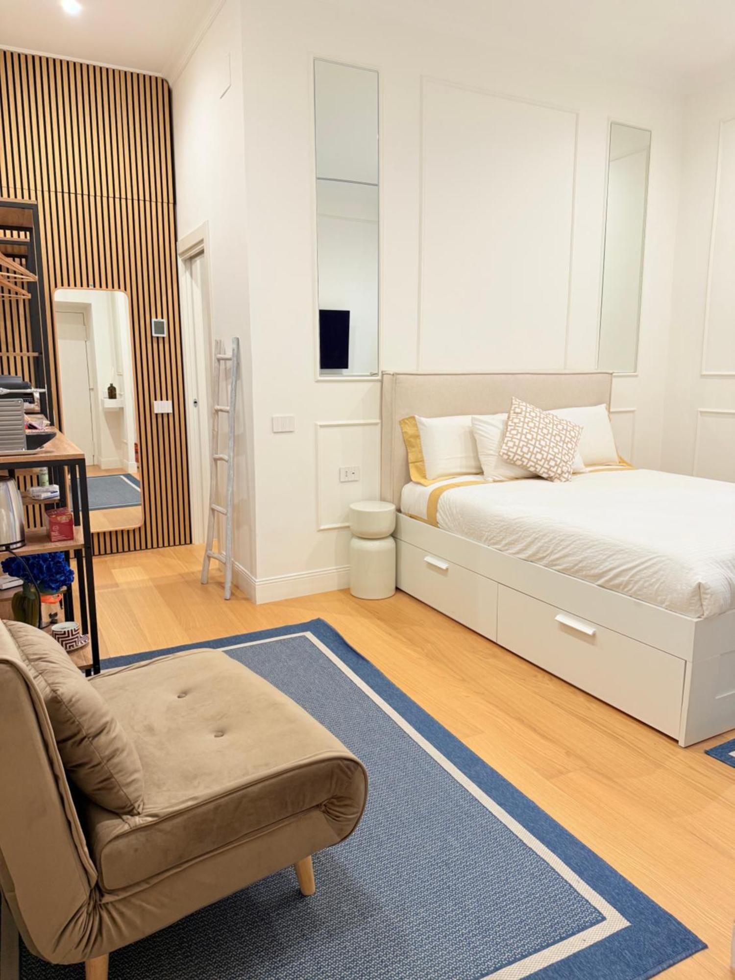 Bed & Breakfast Raffaella Naples